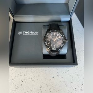 Mens Tag Heuer Aquaracer Calibre 5 Carbon